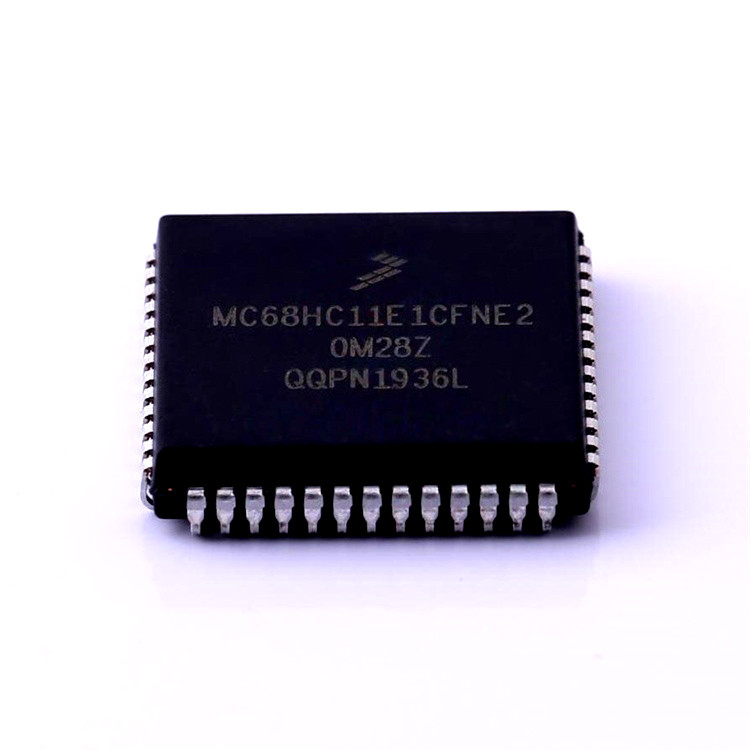 Original Spot MC68HC11E1CFNE2 MC68HC11E1CFNE3 Memory Chip